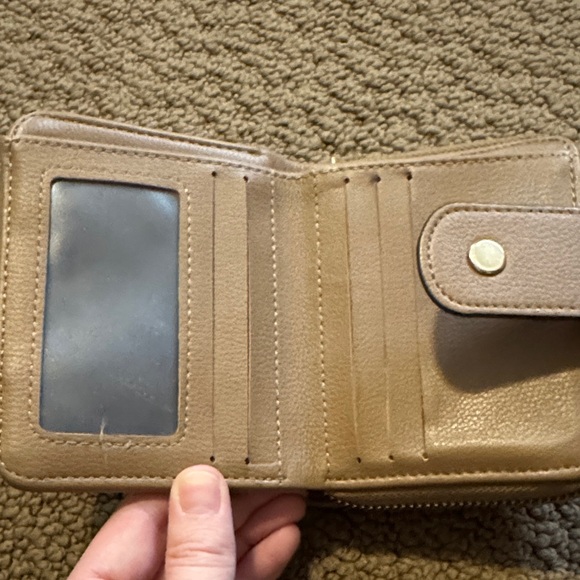 Wallet - Picture 3 of 5